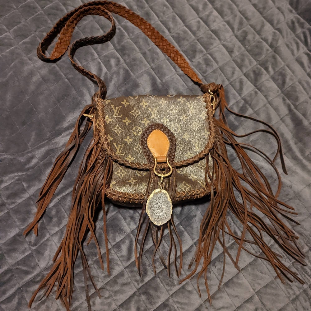 Louis Vuitton crossbody bag